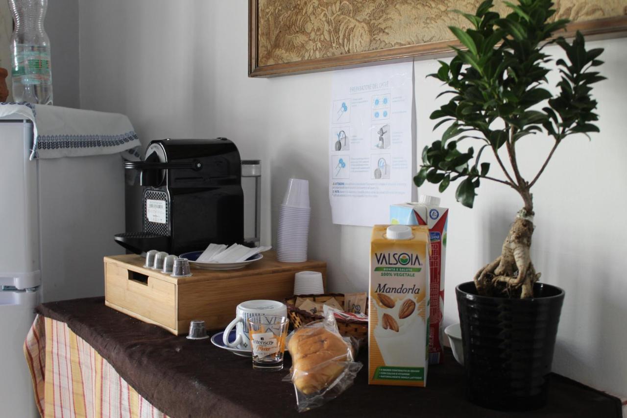 Bed and Breakfast Little Sweet Escape Caserta Exterior foto